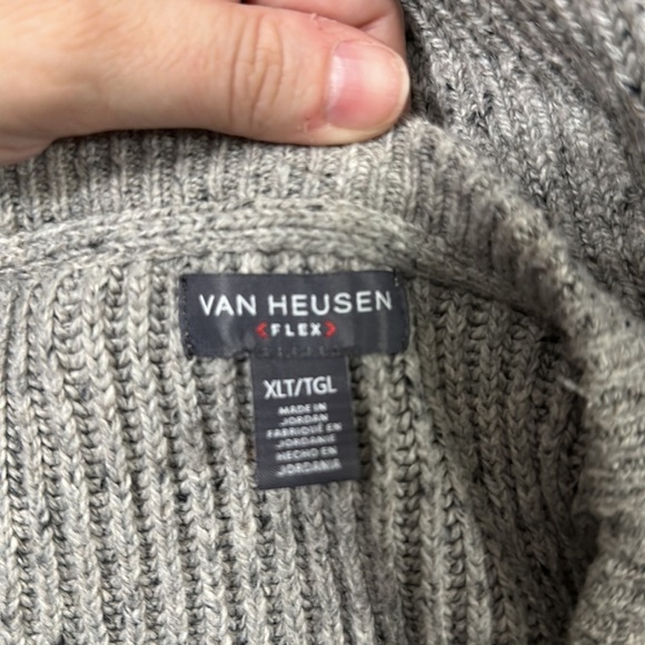 Van Heusen Flex Men’s Cable Knit Gray Sweater size XLT - Picture 3 of 5